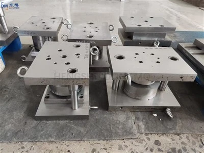 Matrica za globoko vlečenje aluminijaste pločevine; Postopek oblikovanja kovinskih delov iz nerjavečega jekla